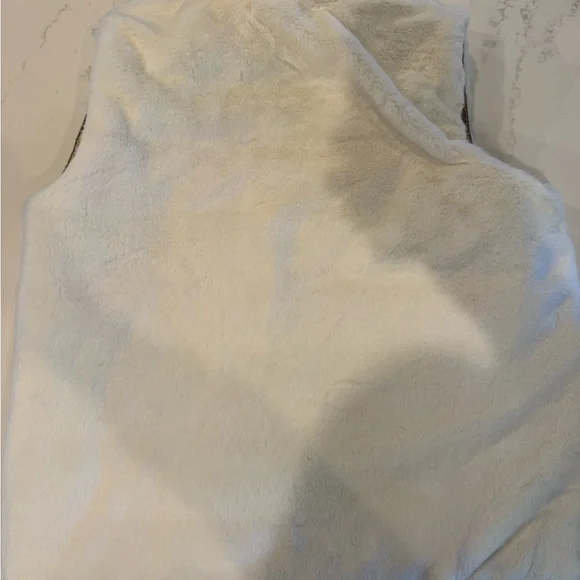 Gold Plush Reversible Puffer Vest. Never worn. - Picture 5 of 5